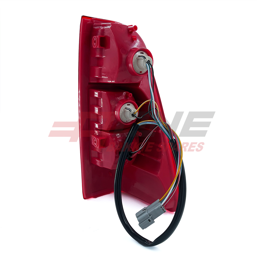 Tail Light Lh With Wires Isuzu for ISUZU KB200/240 LWB/DC — view 4
